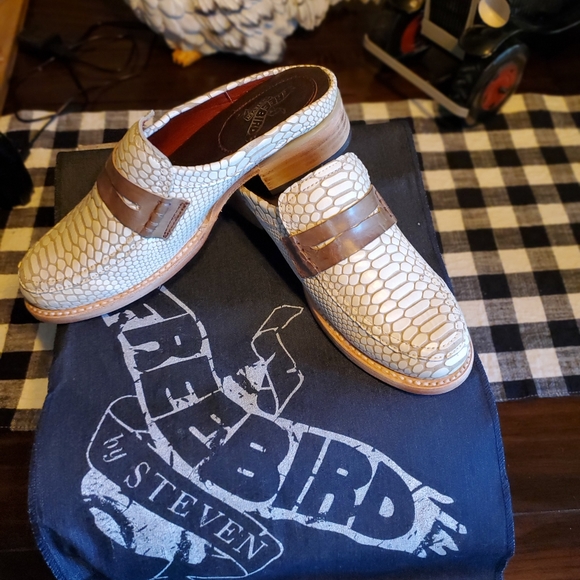 FreeBird Monalisa loafers - Picture 2 of 7